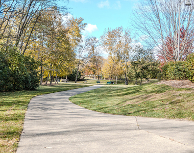 801 N Mclean Boulevard - Photo Thumbnail 34