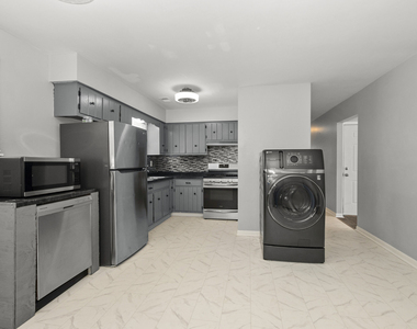 8342 W Lincoln Highway - Photo Thumbnail 4