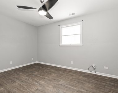 8342 W Lincoln Highway - Photo Thumbnail 6