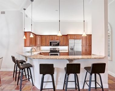 6535 Valen Way - Photo Thumbnail 14