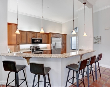 6535 Valen Way - Photo Thumbnail 13