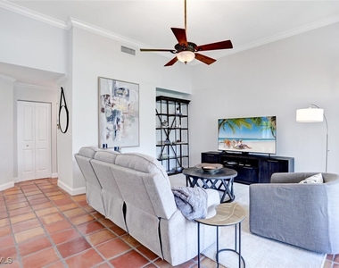 6535 Valen Way - Photo Thumbnail 6
