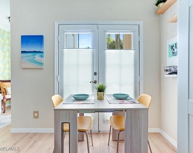 7095 Barrington Circle - Photo Thumbnail 5