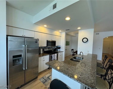 7615 Arbor Lakes Court - Photo Thumbnail 5