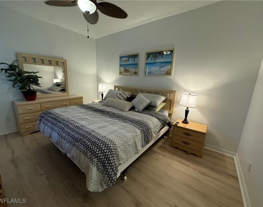 7615 Arbor Lakes Court - Photo Thumbnail 14