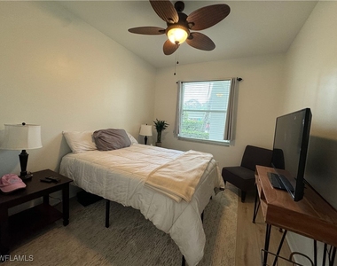 7615 Arbor Lakes Court - Photo Thumbnail 17