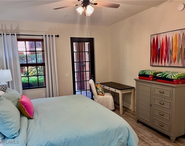 9092 Chula Vista Street - Photo Thumbnail 12