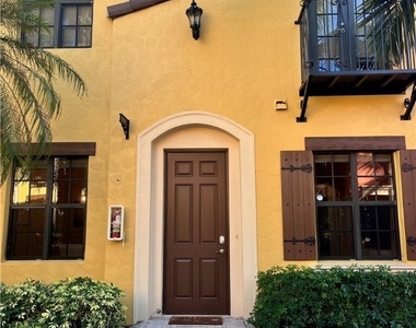 9092 Chula Vista Street - Photo Thumbnail 17