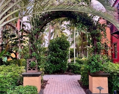 9092 Chula Vista Street - Photo Thumbnail 21