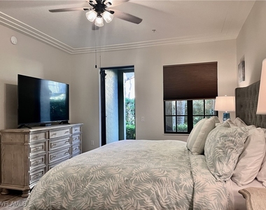 9092 Chula Vista Street - Photo Thumbnail 6
