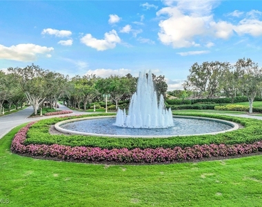 1560 Clermont Drive - Photo Thumbnail 24