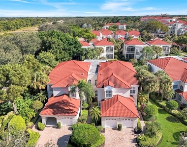 1560 Clermont Drive - Photo Thumbnail 20