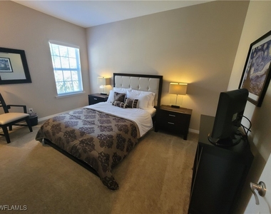 8561 Violeta Street - Photo Thumbnail 22