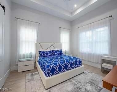 710 Soll Street - Photo Thumbnail 10