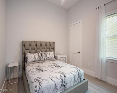 710 Soll Street - Photo Thumbnail 8
