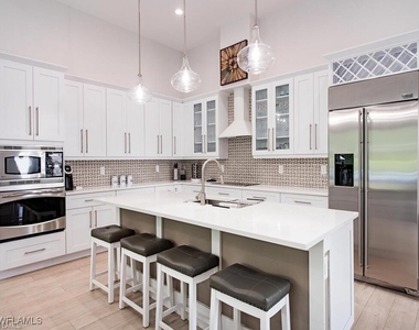 710 Soll Street - Photo Thumbnail 6