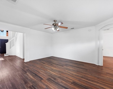 14306 Spring Marsh Court - Photo Thumbnail 8