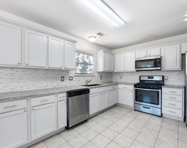 14306 Spring Marsh Court - Photo Thumbnail 9