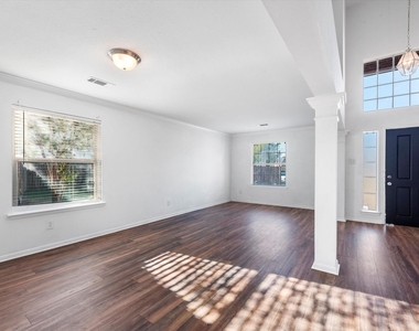 14306 Spring Marsh Court - Photo Thumbnail 4
