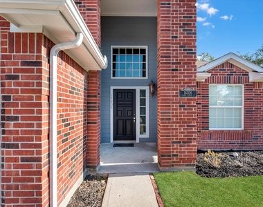 14306 Spring Marsh Court - Photo Thumbnail 2