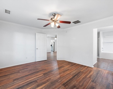 14306 Spring Marsh Court - Photo Thumbnail 22