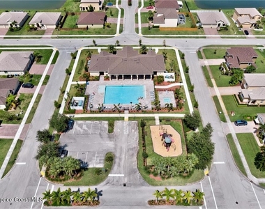 9907 E Verona Circle - Photo Thumbnail 24