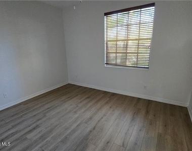 9907 E Verona Circle - Photo Thumbnail 11