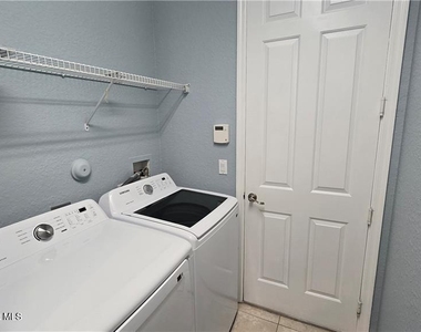 9907 E Verona Circle - Photo Thumbnail 15