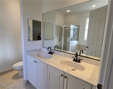 9907 E Verona Circle - Photo Thumbnail 12