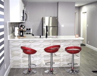 15731 Se 72nd Place - Photo Thumbnail 5