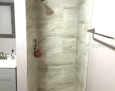 15731 Se 72nd Place - Photo Thumbnail 13