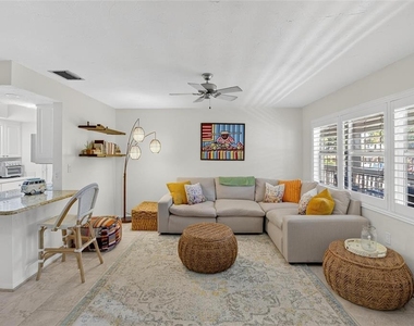 650 Pinellas Point Drive S - Photo Thumbnail 2