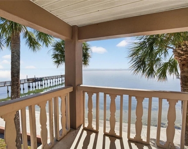 650 Pinellas Point Drive S - Photo Thumbnail 18
