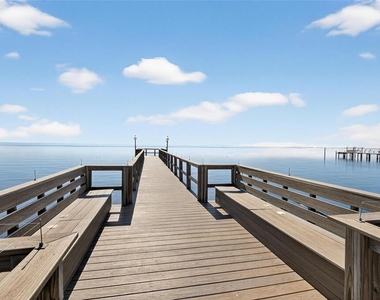 650 Pinellas Point Drive S - Photo Thumbnail 32