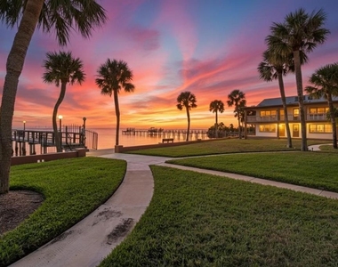 650 Pinellas Point Drive S - Photo Thumbnail 35
