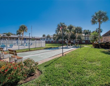 650 Pinellas Point Drive S - Photo Thumbnail 24