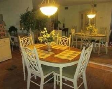 3124 Lake Bayshore Drive - Photo Thumbnail 3