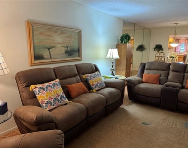 3124 Lake Bayshore Drive - Photo Thumbnail 39