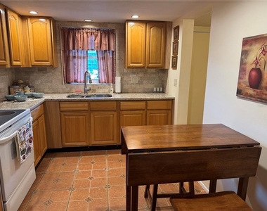 3124 Lake Bayshore Drive - Photo Thumbnail 13