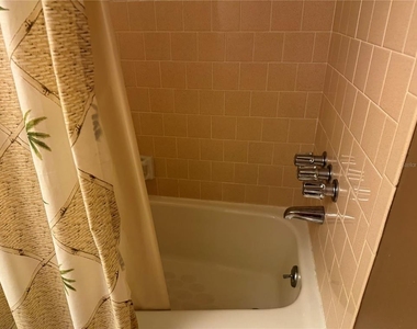 3124 Lake Bayshore Drive - Photo Thumbnail 42
