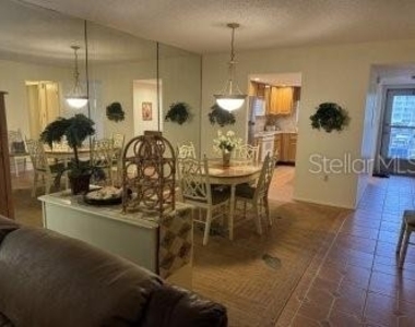 3124 Lake Bayshore Drive - Photo Thumbnail 2