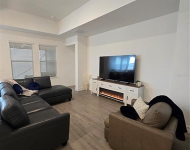 7518 117th Lane E - Photo Thumbnail 19