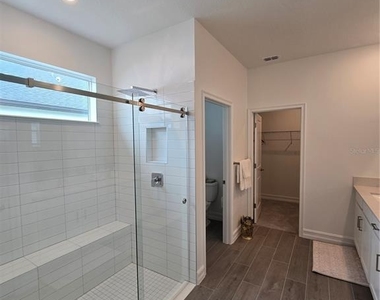 7518 117th Lane E - Photo Thumbnail 13