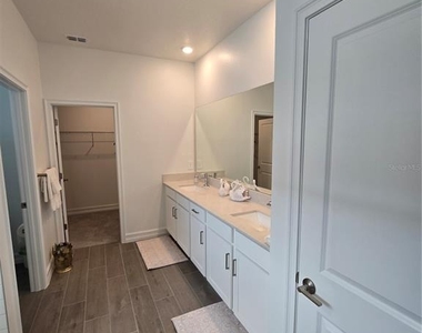 7518 117th Lane E - Photo Thumbnail 14