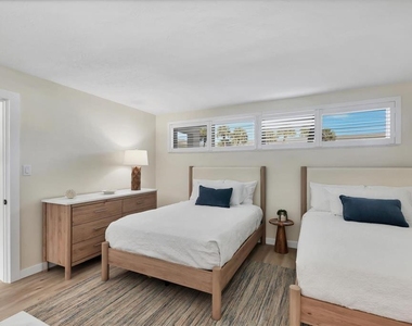 500 S Washington Drive - Photo Thumbnail 20