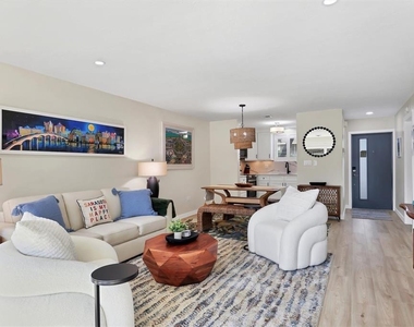 500 S Washington Drive - Photo Thumbnail 6