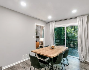 85 Wilhelmina Drive - Photo Thumbnail 10