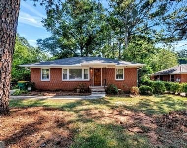 1131 Stoneybrook Road - Photo Thumbnail 23
