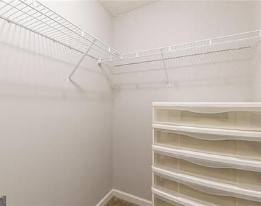 3195 Jorden Crest Court - Photo Thumbnail 36