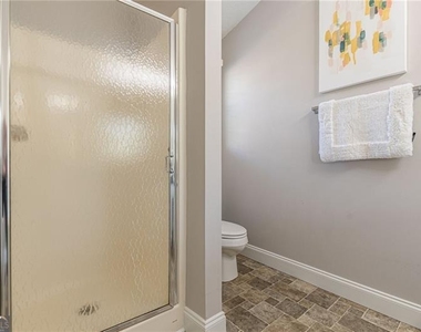 3195 Jorden Crest Court - Photo Thumbnail 34